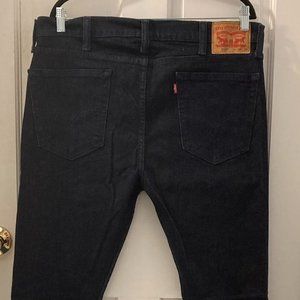 Levis 519